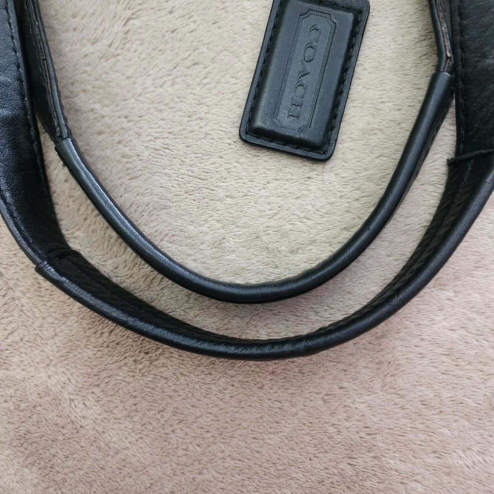 Coach black Very Sofft Leather Shoulder Bag.